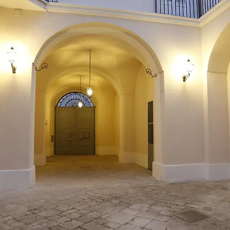 Persone Palace Гостевой дом