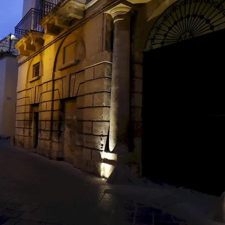 Persone Palace * Нардо